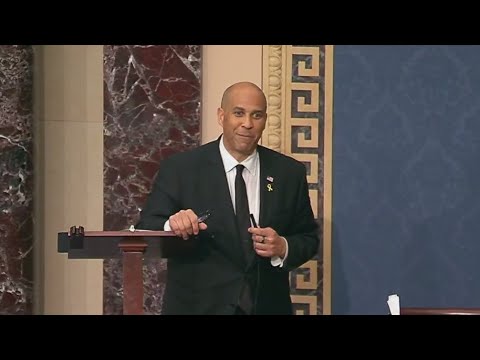 NJ Sen. Cory Booker finishes record-setting Senate speech