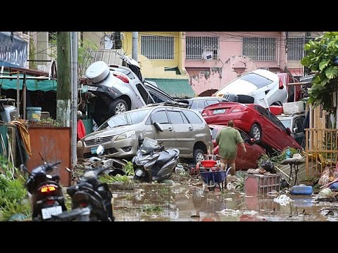 Десятки людей стали жертвами тайфуна на Филиппинах