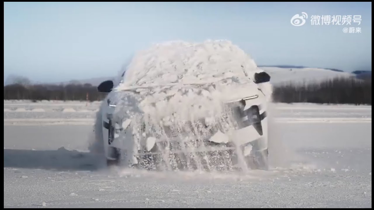 NIO ET9 - Snow!? Simply shake it off! SkyRide intelligent chassis system can do it. #shorts Weilai