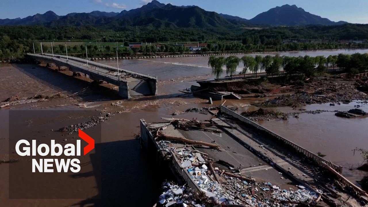 China floods: Extreme rain in Beijing kills over 30, displaces thousands