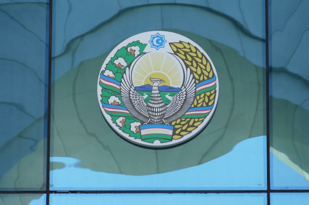 Нацгвардия Узбекистана получила право использовать автомобили граждан