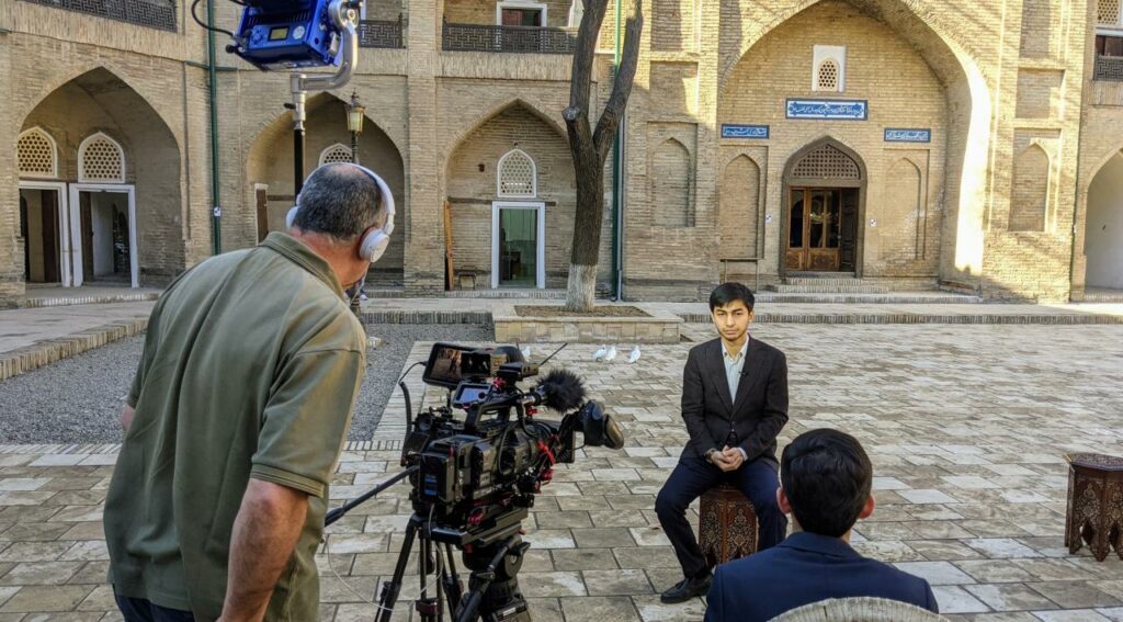 Телеканал CNN снимает в Ташкенте программу Generation next