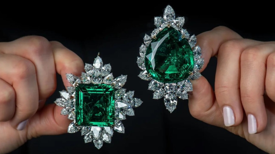 Продажи драгоценностей на аукционах в 2021 году показали рекордные результаты