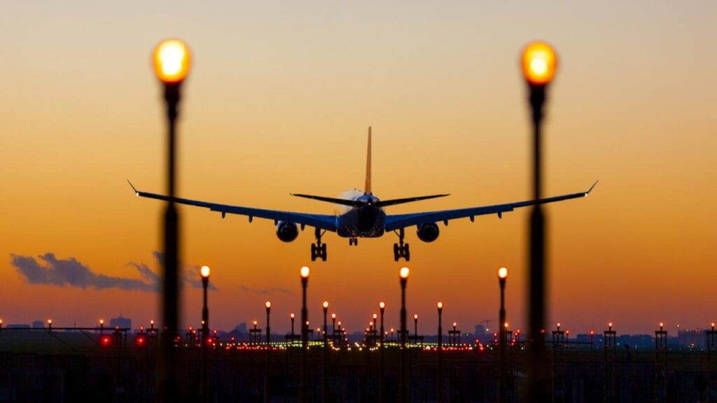 Узбекистан организовал ещё 20 рейсов для возвращения своих граждан