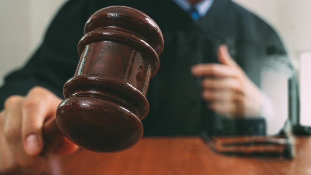 В Узбекистане судят руководителей частного агентства занятости