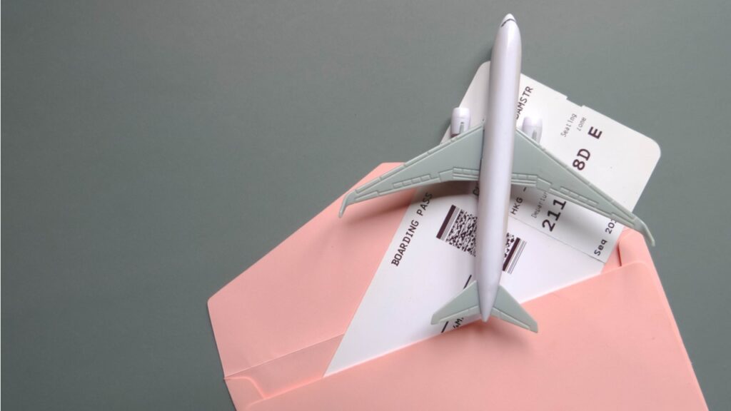 В Узбекистане отменили медицинские справки для авиаперелетов