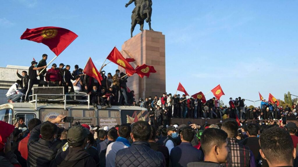 Президенты нескольких стран призвали кыргызстанцев сохранить мир в стране