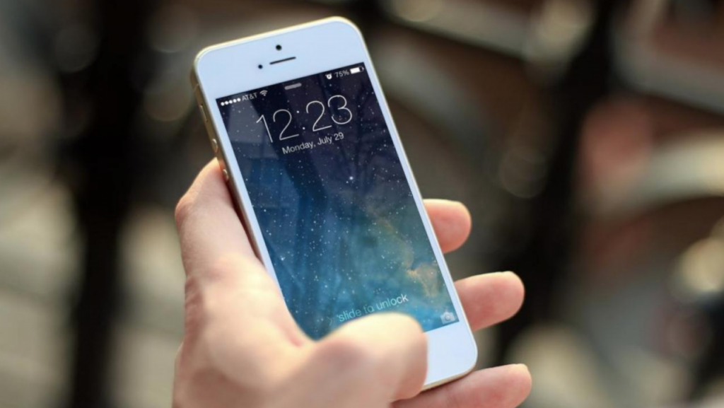 Рыночная стоимость Apple снизилась на $100 млрд