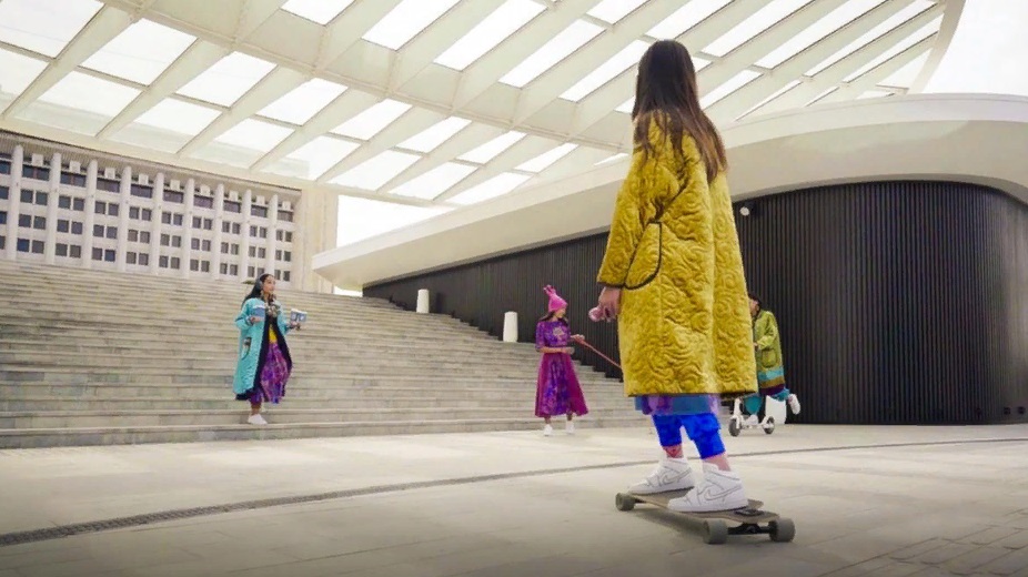 Современные тренды старинной казахской одежды