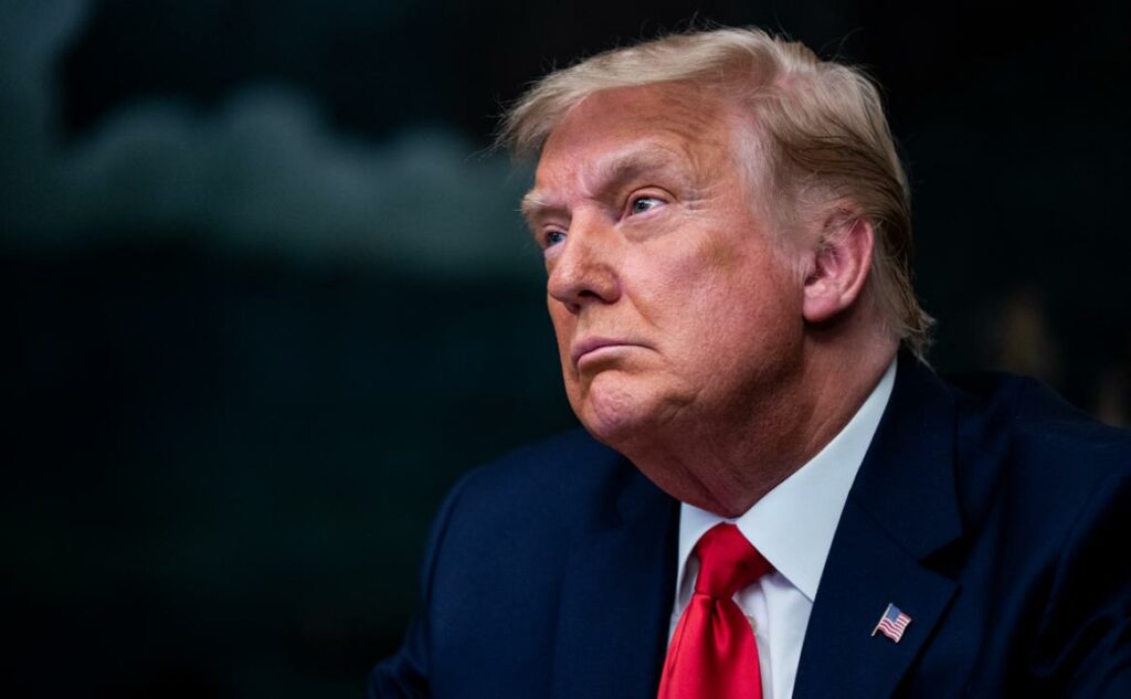 Трампу объявили импичмент