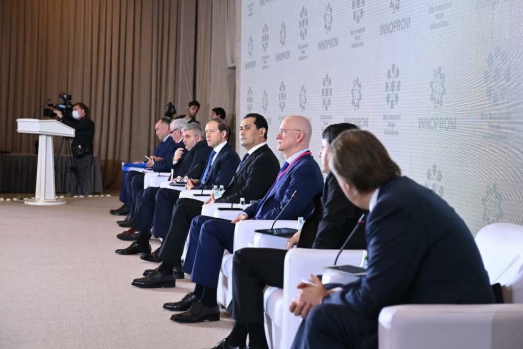 В Ташкенте стартовала промышленная выставка ИННОПРОМ