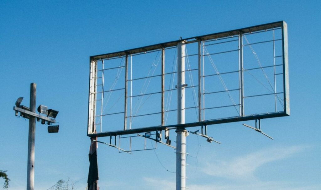 В Ташкенте введен мораторий на установку рекламных билбордов