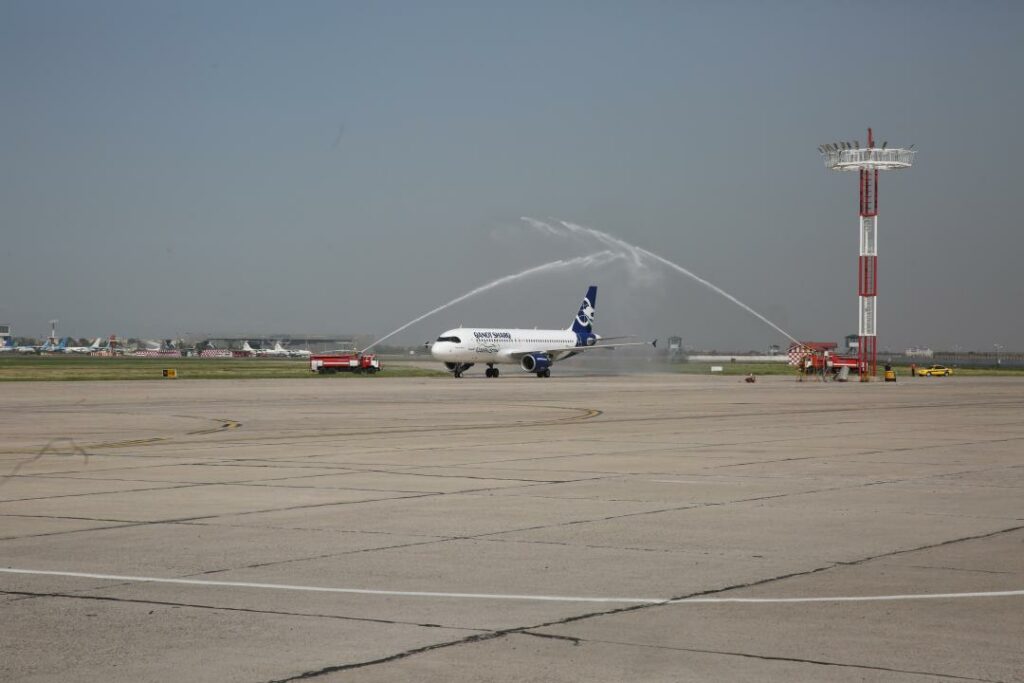 В Узбекистан доставлен первый самолет для частной авиакомпании
