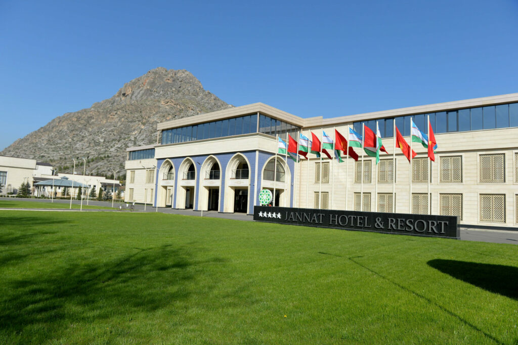 Узбекистан профинансировал строительство школы в Кыргызстане