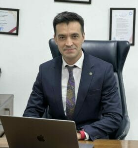 Улугбек Таваккалов
