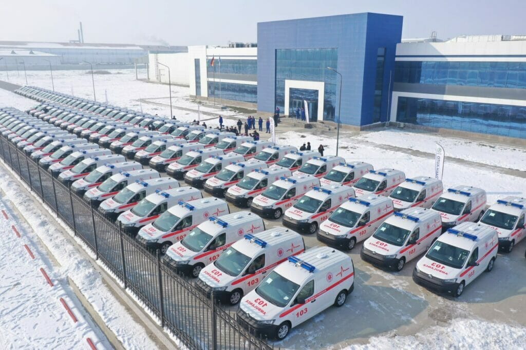 Минздрав частично обновил автопарк скорой помощи