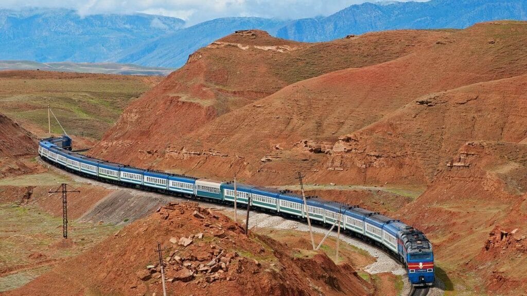 Строительство железнодорожной линии Китай-Кыргызстан-Узбекистан