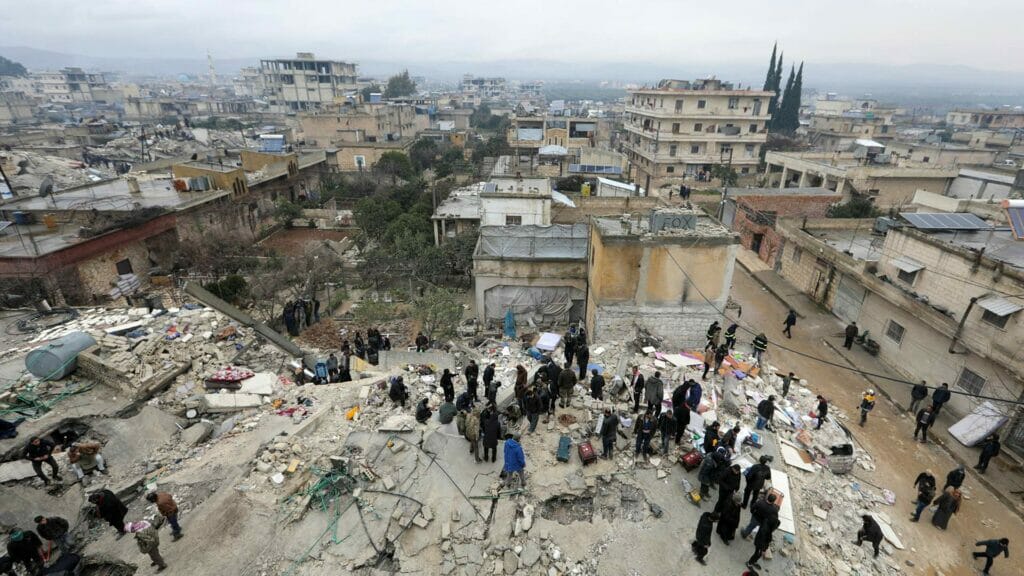 Еще одну гражданку Узбекистана вызволили из-под завалов в Турции