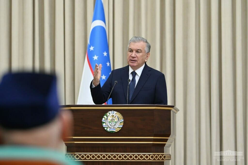 Президент: Запасы электроэнергии должны превышать нужный объем в три-четыре раза