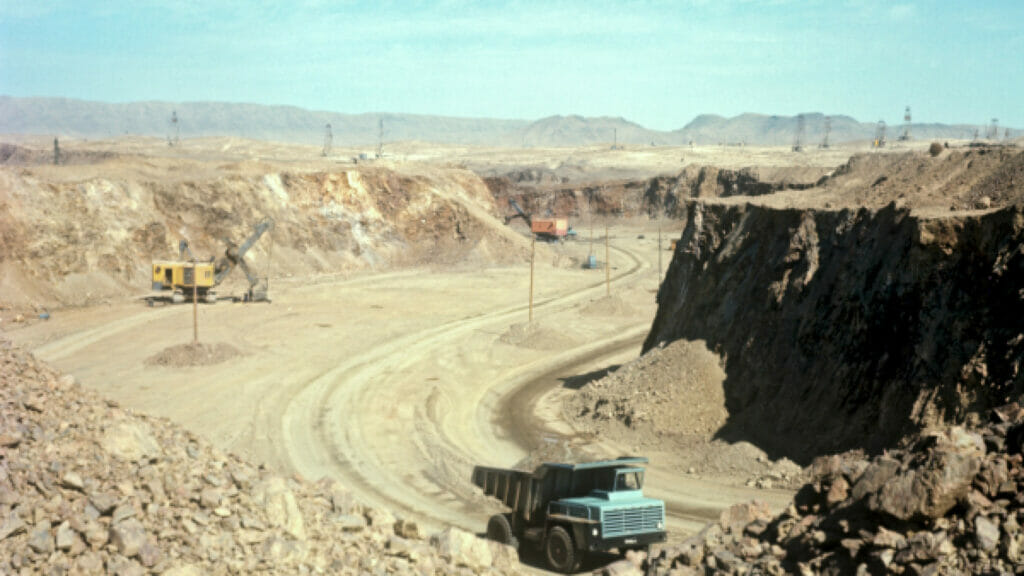 AzerGol будет разрабатывать золотые месторождения в РУз