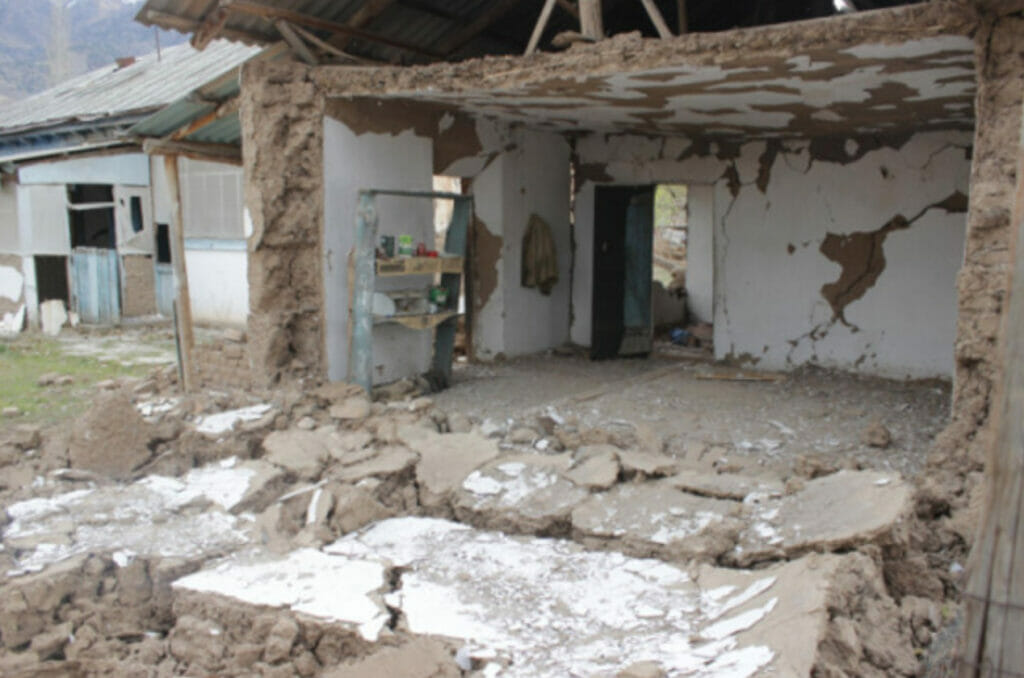 В Кыргызстане произошло землетрясение силой 4,3 балла