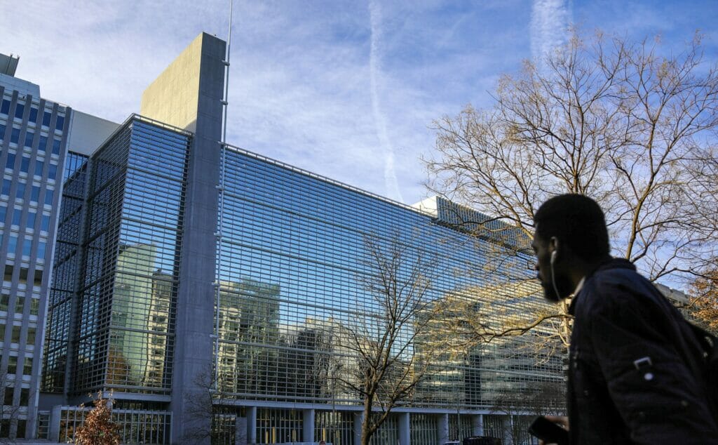 Более $10 млн выделил Всемирный банк на развитие солнечной энергетики в Узбекистане