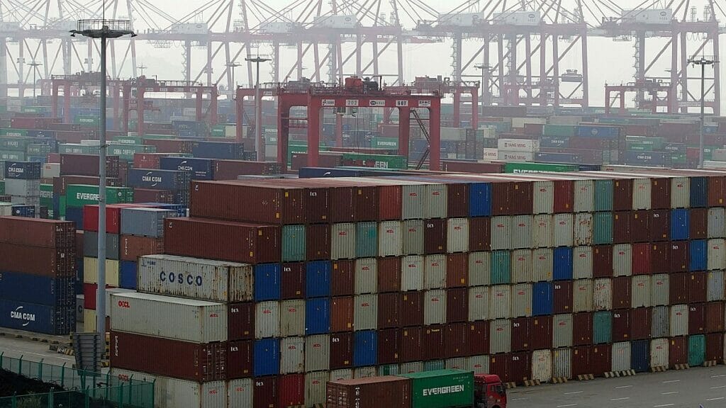 Узбекистан и Кыргызстан хотят довести  товарооборот до $2 млрд