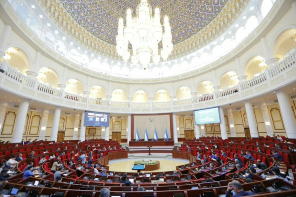 Переизбрание президента более чем на два срока подряд могут запретить