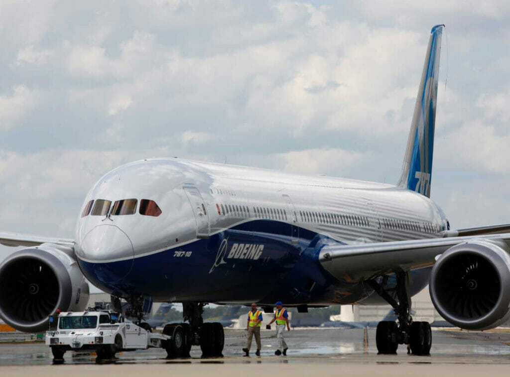 Boeing возобновляет поставки 787 Dreamliner