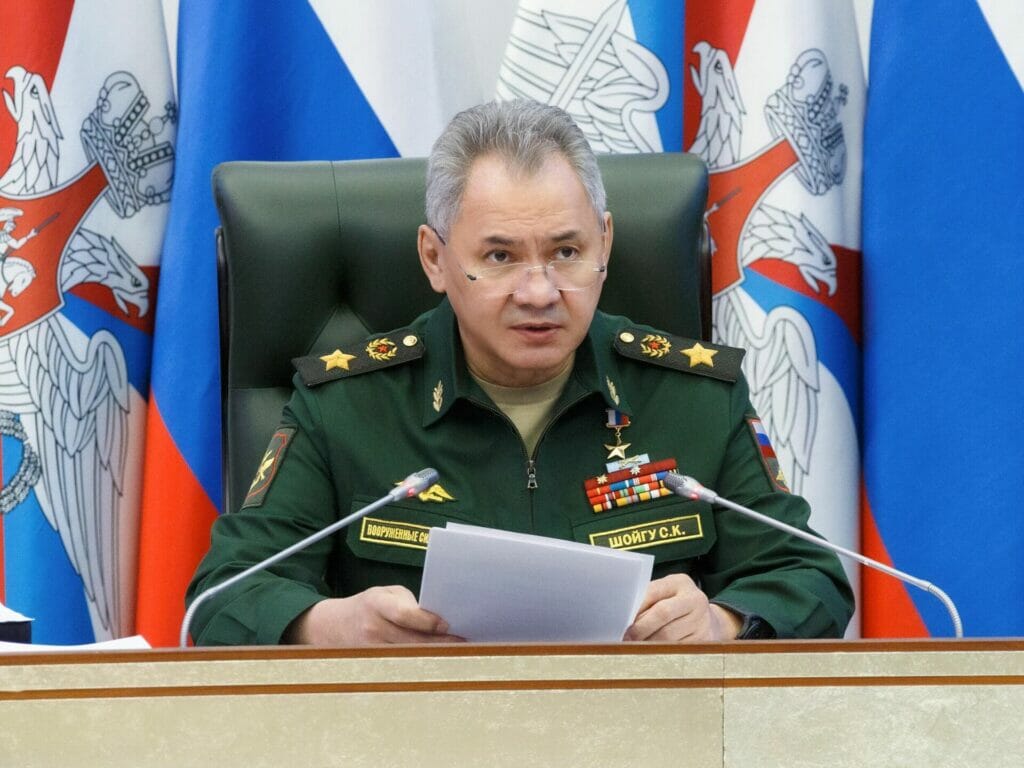 Шойгу: В Центральной Азии активизировались террористы
