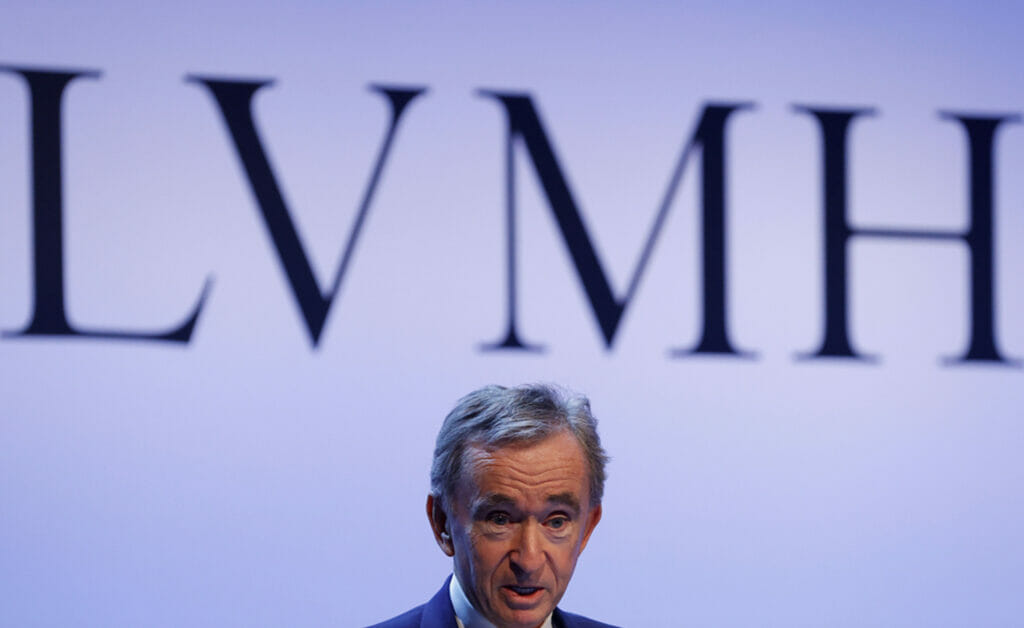 Mask yana Forbes ro’yxatida yetakchilikdan pastladi  