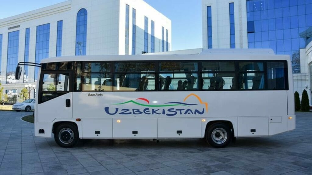 В Узбекистане разрешили организовывать турпоездки через перевал Камчик