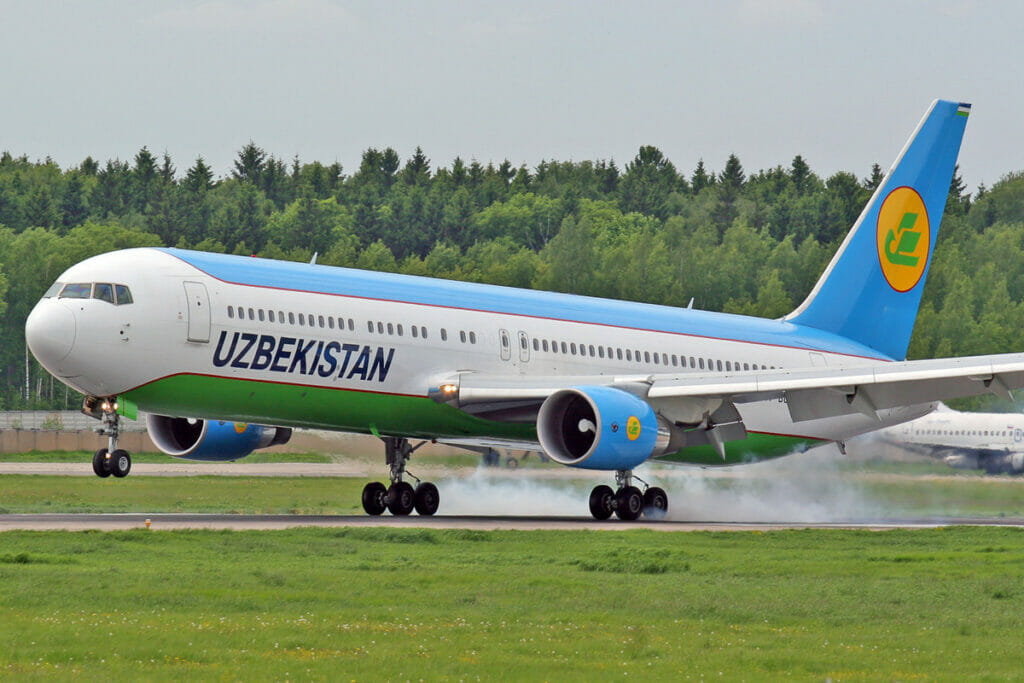 UzAirways предоставит ветеранам бесплатные билеты на полеты по РУз, в СНГ и Грузию