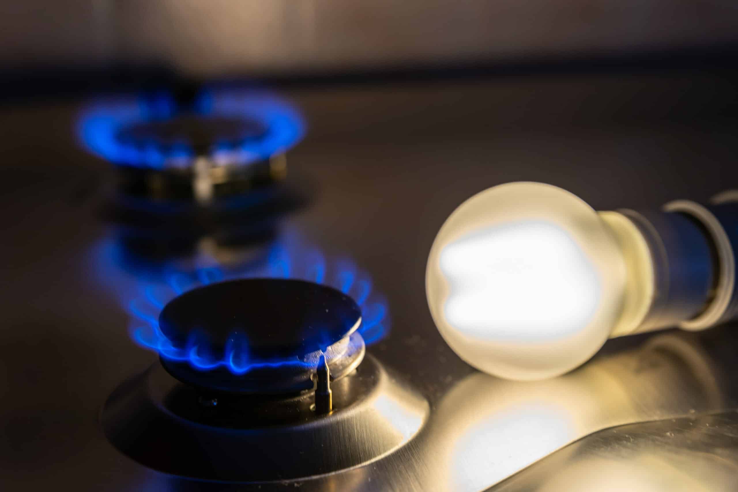 Согласно постановлению правительства РУз, тарифы для бизнеса на газ и электроэнергию повышаются с 1 октября 2023 года.