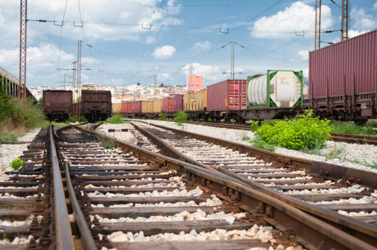 Власти Узбекистана считают приоритетом строительство железных дорог
