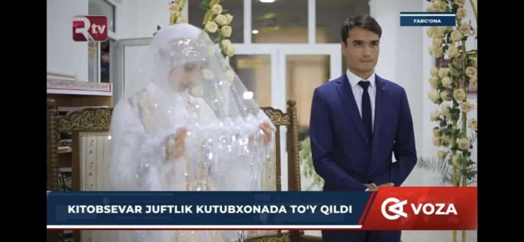 Qo‘qon shahri kutubxonasida ikki yoshning nikoh to‘yi bo‘lib o‘tdi