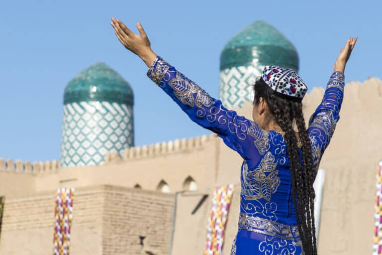 Россияне проведут майские праздники в Узбекистане