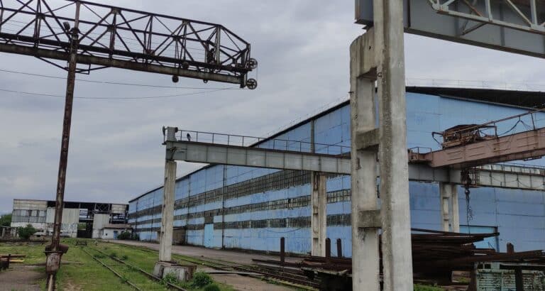 Чирчикский завод металлических сплавов выставили на продажу