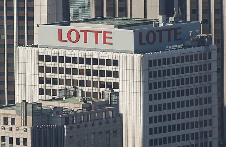Фонд Lotte выделит около $73 тыс. на стипендии студентам в Узбекистане