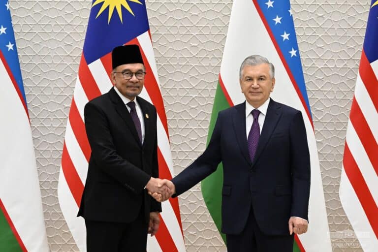 Узбекистан намерен вывести сотрудничество с Малайзией на новый уровень — Мирзиёев