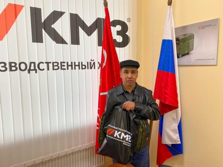 Узбекскому «человеку-пауку» предложили работу на оборонном заводе в РФ