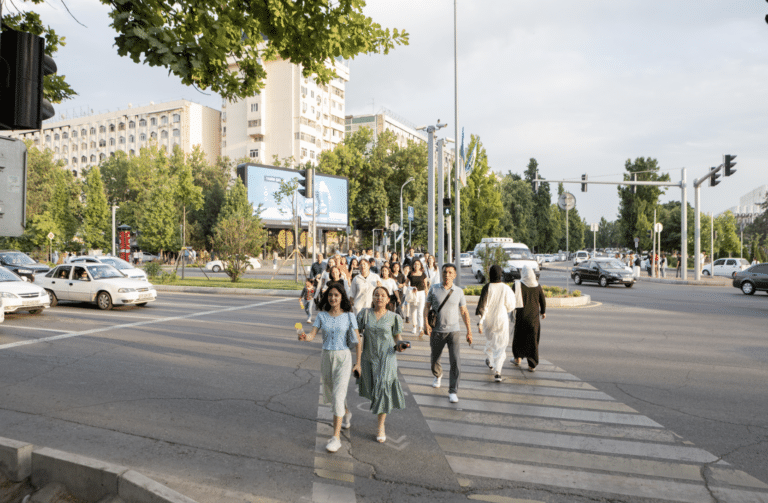 Гражданам рекомендовали отказаться от поездок в Ташкент из-за визита Путина