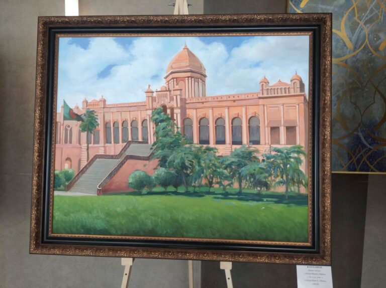 В Хиве открыли выставку картин мечетей стран-членов ОИС — фото