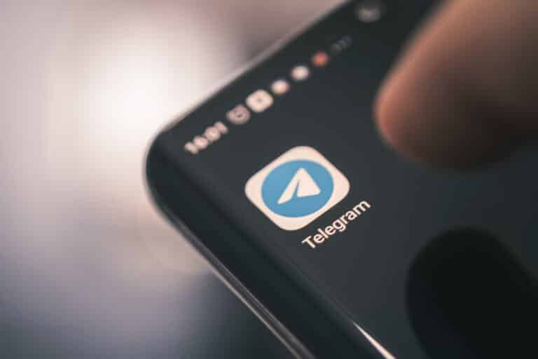 Ukraina Telegram messenjerini toʻliq blok qilishni rejalashtirmoqda