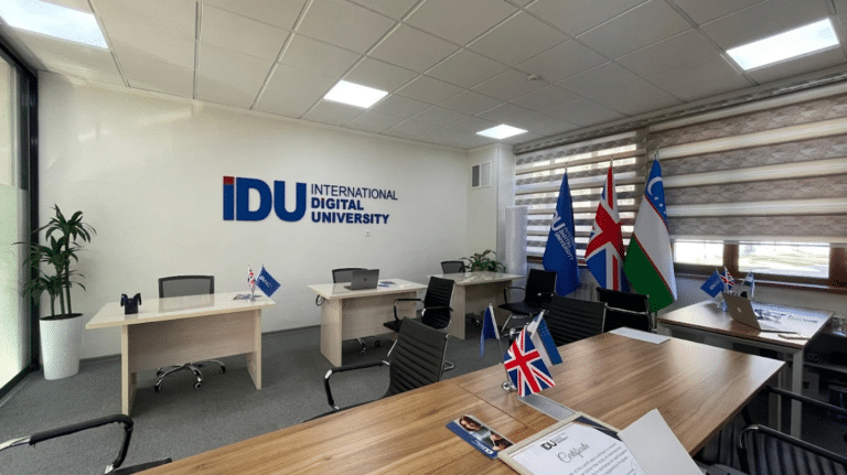 У International Digital University отозвали лицензию