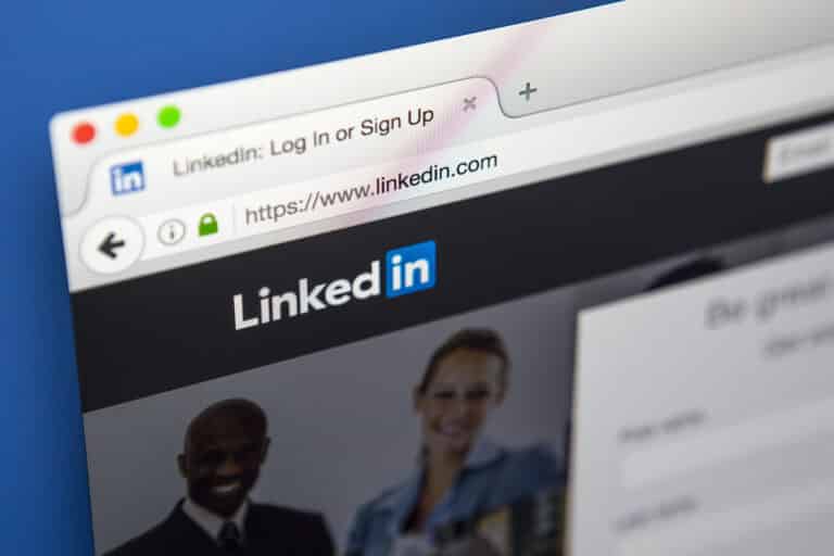 LinkedIn tarmog‘ida SI yordamchi paydo bo‘ladi