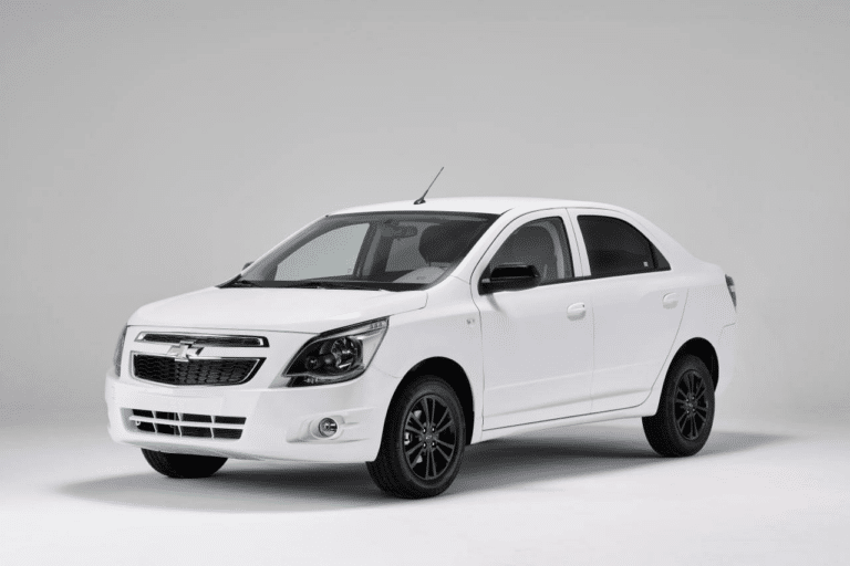 UzAuto Chevrolet Cobalt’ning yangilangan ko‘rinishini taqdim etdi – foto