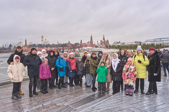 Усманов помог детям Белгородчины и Курщины посмотреть «Щелкунчика» в Большом