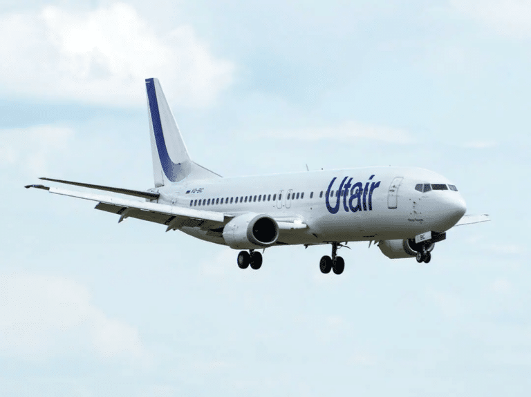 Utair’ning Samarqandga uchayotgan samolyoti Moskvada favqulodda qo‘nish qildi