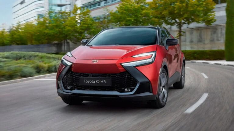 Toyota yangi C-HR modelini taqdim etdi